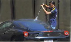 Le troppe "verità" dell’esperto che non sa niente