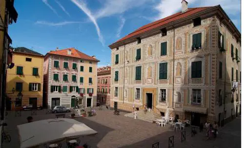 Apre la mostra della filigrana: opere d’arte per tutte le tasche