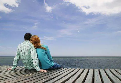 Chi si somiglia si piglia? 
E' una verità scientifica