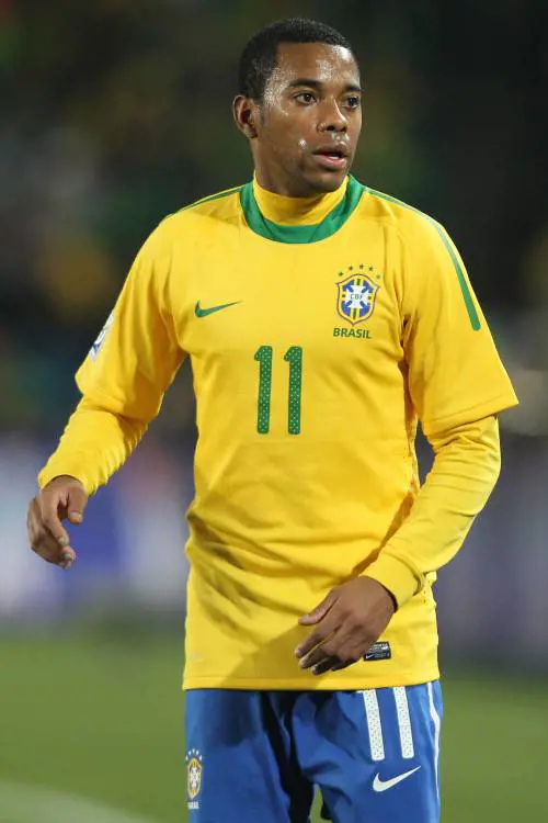 Il Milan non si ferma più: c’è anche Robinho