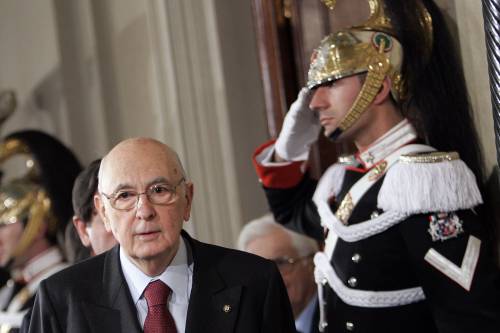 Napolitano ai politici: "Sostenere i magistrati" 
Maroni: "Contro la mafia attenzione massima"