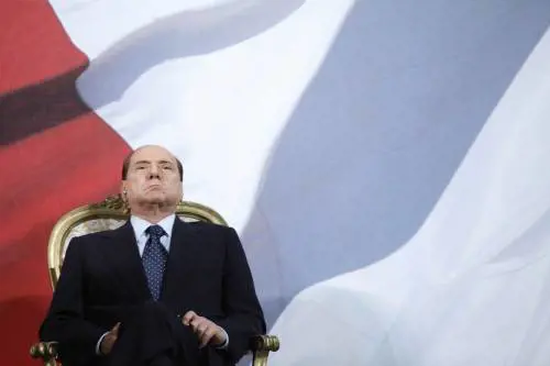 La strategia anti Fli di Silvio: "Li metterò alla prova"