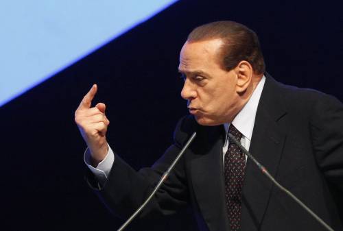 Berlusconi punta al gruppo di responsabilità: 
"Servono 20 deputati per compensare i finiani"