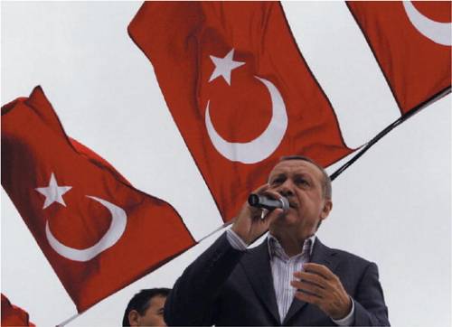 Referendum in Turchia: riformata la Costituzione. Tolto il potere ai militari