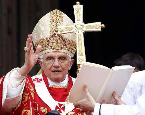 Il Papa da Westminster 
"Sofferenze dei martiri 
su vittime dei pedofili"