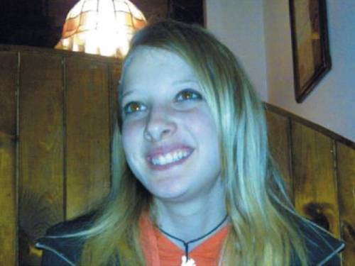 Taranto, trovato telefono 
della 15enne Sarah Scazzi 
Semibruciato in un campo