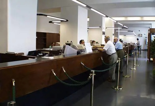 Bancario scappa, spariti 4 milioni: 
"Li ho usati per fare beneficenza"