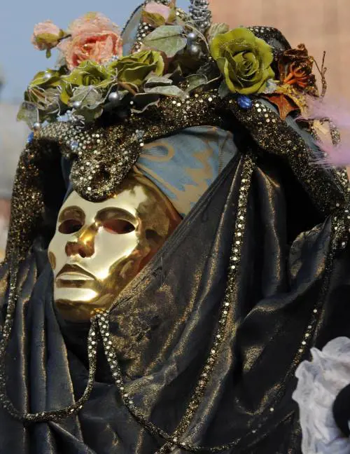 Quanti delitti senza colpevole nella segreta Genova dell’odio