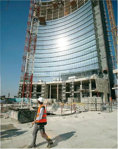Cantiere record d’Europa: 
duemila operai al lavoro 
sulle torri di Porta Nuova