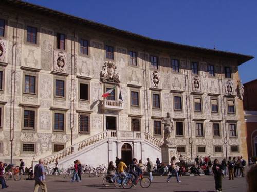 Pisa, la Scuola Normale ha 200 anni