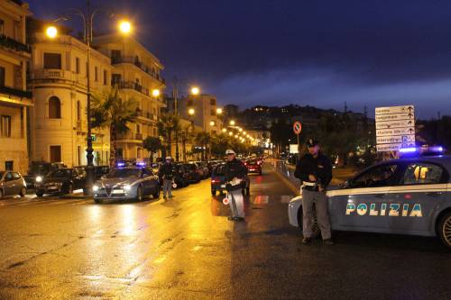 Napoli, feriti tre tifosi del Liverpool