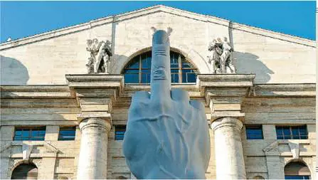 Il Dito resta piantato in piazza Affari