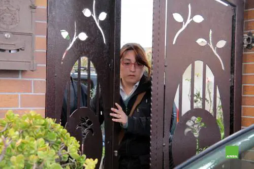 Sarah, incontro in carcere 
tra Valentina e il padre 
Sabrina e la "paghetta"