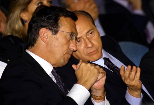 Lodo Alfano, intesa Pdl-Fli: modifiche al testo 
Berlusconi: "E' indispensabile con questi pm"