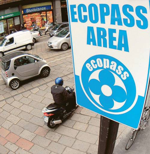 Ecopass al bivio: 
tassa d’ingresso 
o pedaggio Euro5