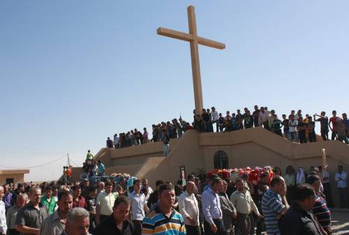 Scatta la caccia ai cristiani 
Al Qaeda: "Tregua finita, 
sono dei bersagli legittimi"