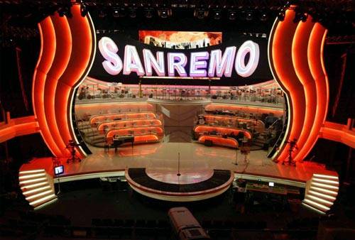 Giovinezza e Bella Ciao 
La bocciatura del cda Rai: 
non saranno a Sanremo