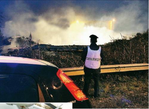 Nell’inferno della fabbrica esplosa: "Mio marito là dentro, una tragedia"
