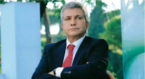 Vendola difese i pedofili. Oggi ci querela