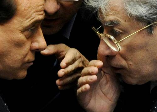 Pdl-Lega: "Avanti con azione governo" 
Napolitano: "Approvare la finanziaria"