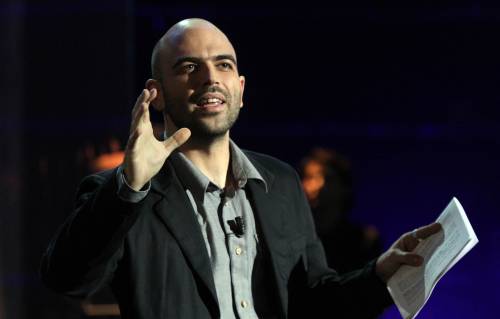 In migliaia dicono a Saviano: "Il Nord non si piega alla mafia"