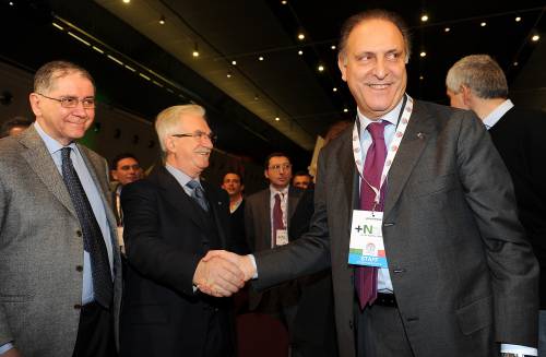 L'Udc strizza l'occhio al Pd: "Ma lasci stare l'Idv"
