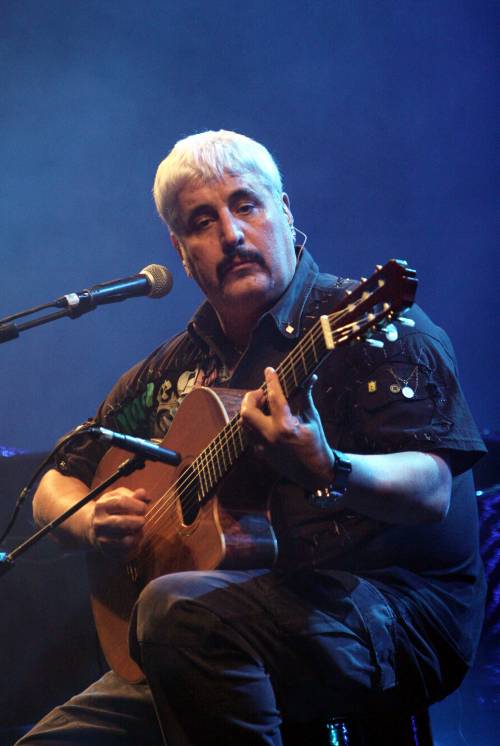 "Suono il boogie per far ballare inferno e paradiso"
