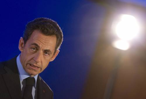 Nato, turbato il sonno di Sarkozy: 
80 escort nell'hotel della Georgia
