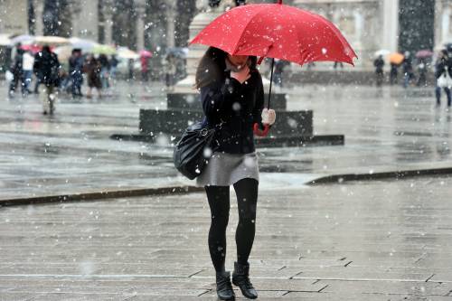 Maltempo sull'Italia: neve e pioggia 
Decine di fiumi esondati nel Centro