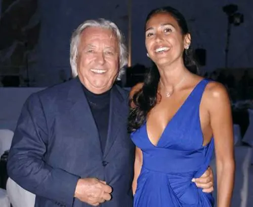 La moglie di Giuliani dopo la rissa con Fede "Mio marito va curato"