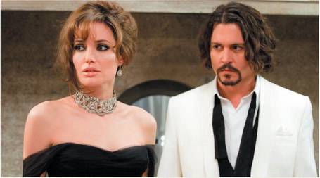 Il vero cinepattone? 
Servito da Jolie-Depp