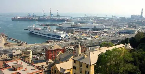 Genova, una canzone che ti entra nel cuore
