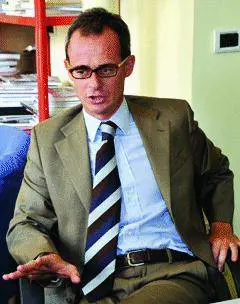 Regione Editoriale del Giornale diventa discorso in consiglio