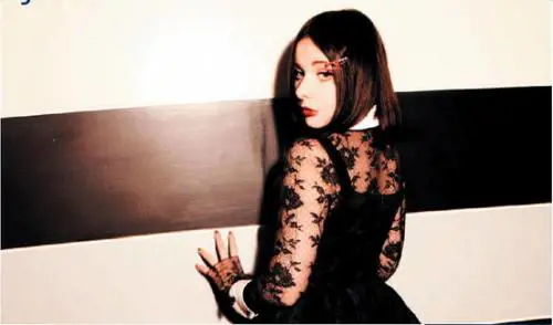 Isabella Santacroce: "Venite al mio Natale sarà santo e sovversivo"  