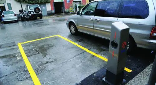 Due euro per un pieno di elettricità allauto