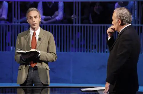 Cara Befana porta via Lerner e Santoro (ma ridacci Costanzo)