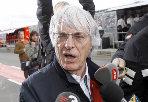 F1, frenata di Ecclestone: 
"No a due Gp in Italia" 
Alemanno: passo indietro