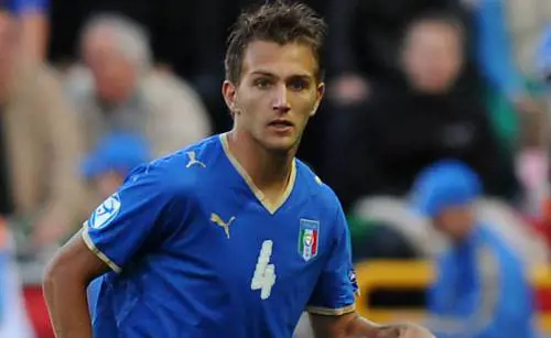 Criscito e Lazzari dividono il Milan, Seedorf cerca di un altro contratto