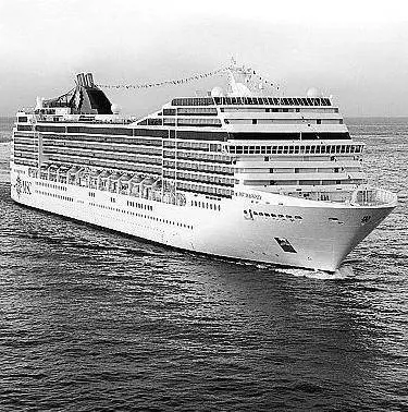 Crociere in palio per chi acquista nei saldi: una in più per il Ponente