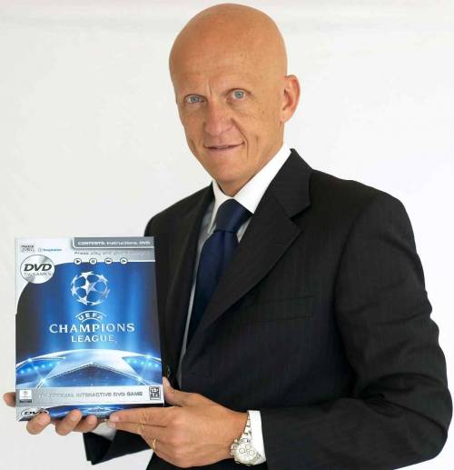 Collina miglior fischietto al mondo 
Anche adesso che è in pensione