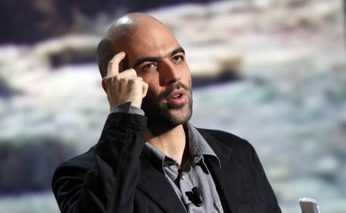 Saviano va in trincea: nuovo libro con Feltrinelli