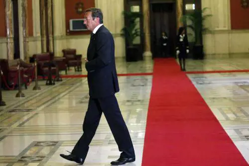 Pdl e Lega chiedono la testa di Fini 
E lui provoca: nulla di nuovo, resto