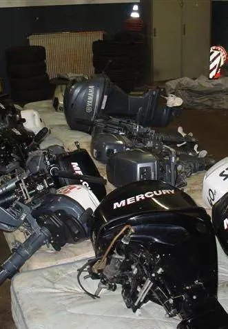 Sgominata la banda dei fuoribordo