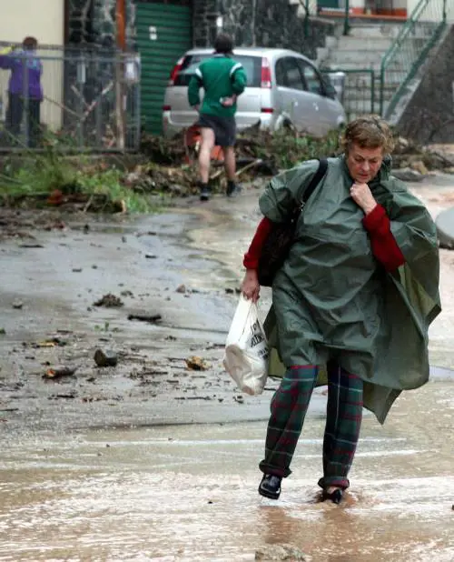 «Basta permessi per costruire nelle zone a rischio alluvione»