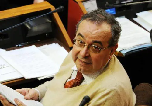 Pdl-«mussiani», scontro sullautoassemblea