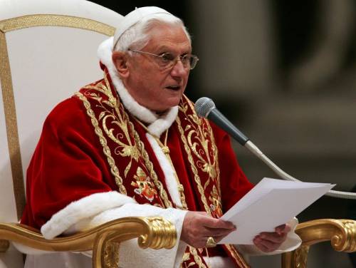 Il Papa ricorda i bimbi rom carbonizzati: 
"Con società più fraterna non sarebbe successo"