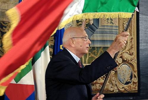 Festa 150° Unità d'Italia: 
Napolitano: "Va al di là 
di ogni disputa politica"
