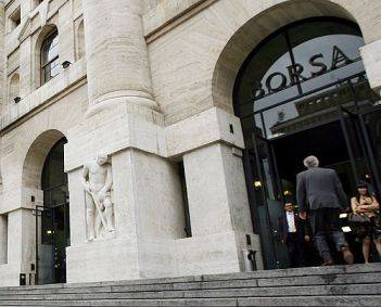 Black out a Piazza Affari: 
"C'è un problema tecnico" 
Consob: chiarire il blocco