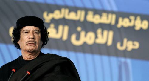 Libia, l'Onu vuole processare Gheddafi all’Aia 
Obama: "Il Colonnello se ne deve andare"