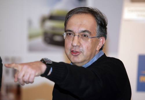 Marchionne prevede un mercato nero 
"Vendite peggiori delle stime del 5%"